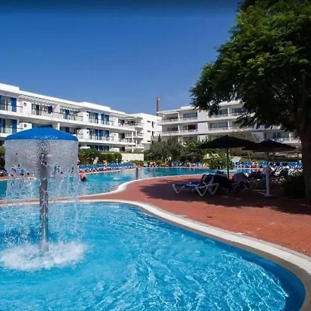 Elegant Marina View T2 Apartment- The Moorings *