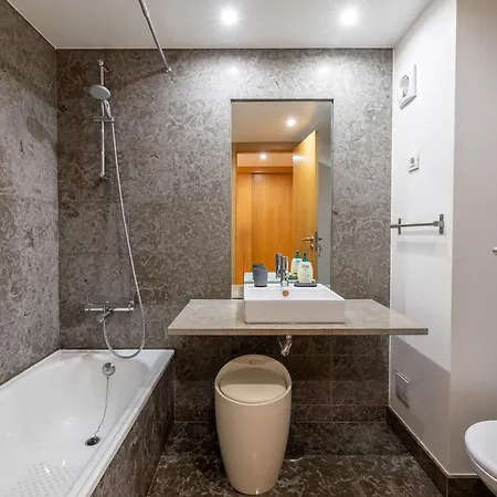 Appartement Elegant Marina View T2 Apartment- The Moorings *