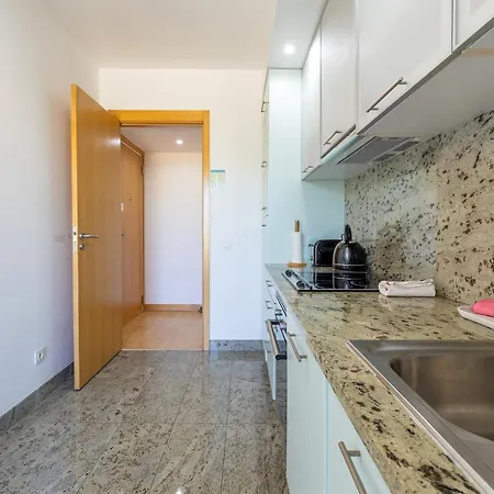 Elegant Marina View T2 Apartment- The Moorings Appartement