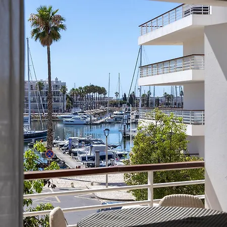 Elegant Marina View T2 Apartment- The Moorings Appartement Lagos